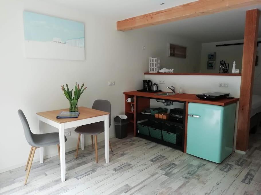 Strandhuisje Daan Dicht Bij Zee En Strand Callantsoog Eksteriør billede